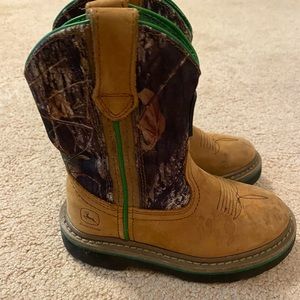 Toddler boys John Deere boots